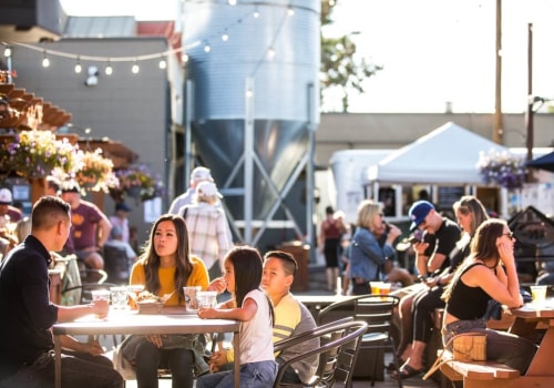 The Ins and Outs of Bringing Your Own Food and Drinks to Car Shows in Central Oregon